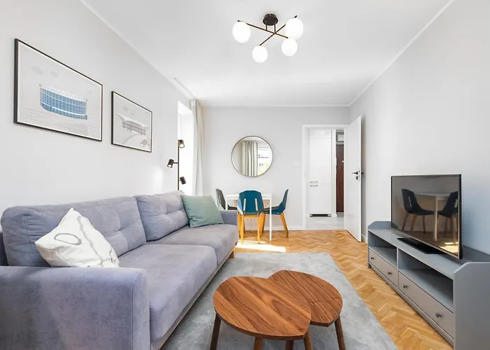 Pl. Dabrowskiego 12 By Homeprime * Warszawa