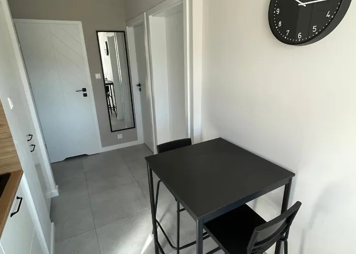 Pl. Dabrowskiego 12 By Homeprime Lejlighed Warszawa