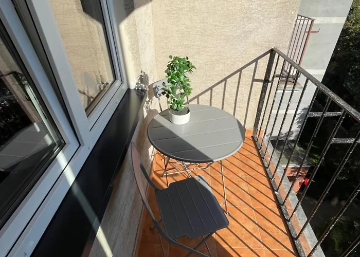 Pl. Dabrowskiego 12 By Homeprime Warszawa